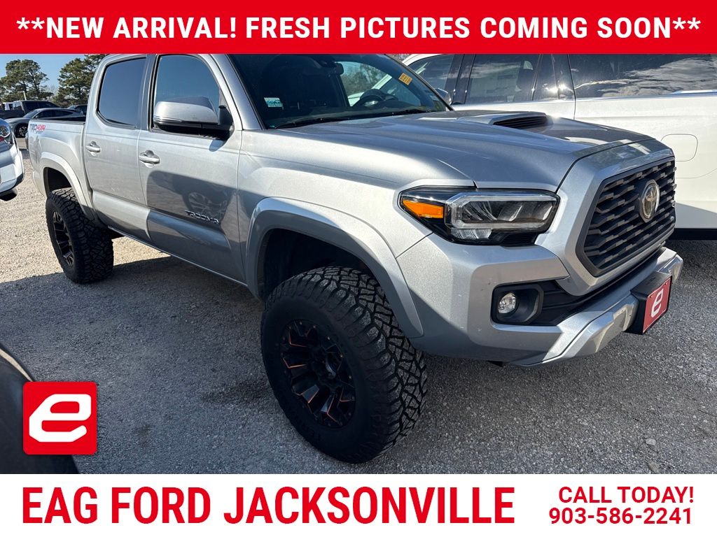 2022 Toyota Tacoma TRD Sport's photo