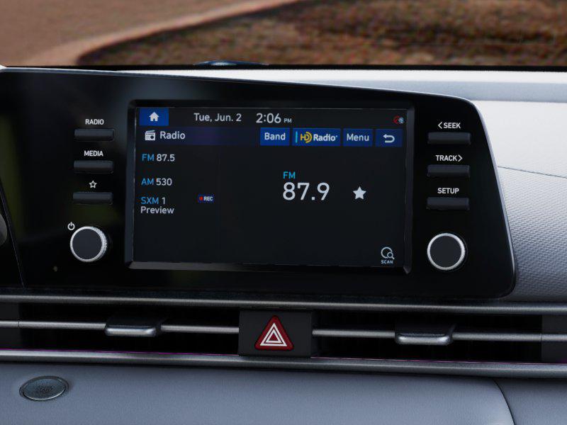 2025 Hyundai Elantra SEL Sport photo 13