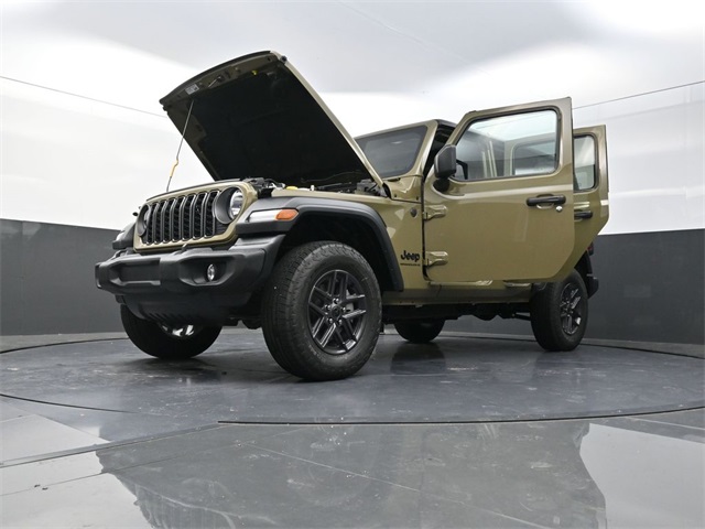 2025 Jeep Wrangler Sport S photo 26