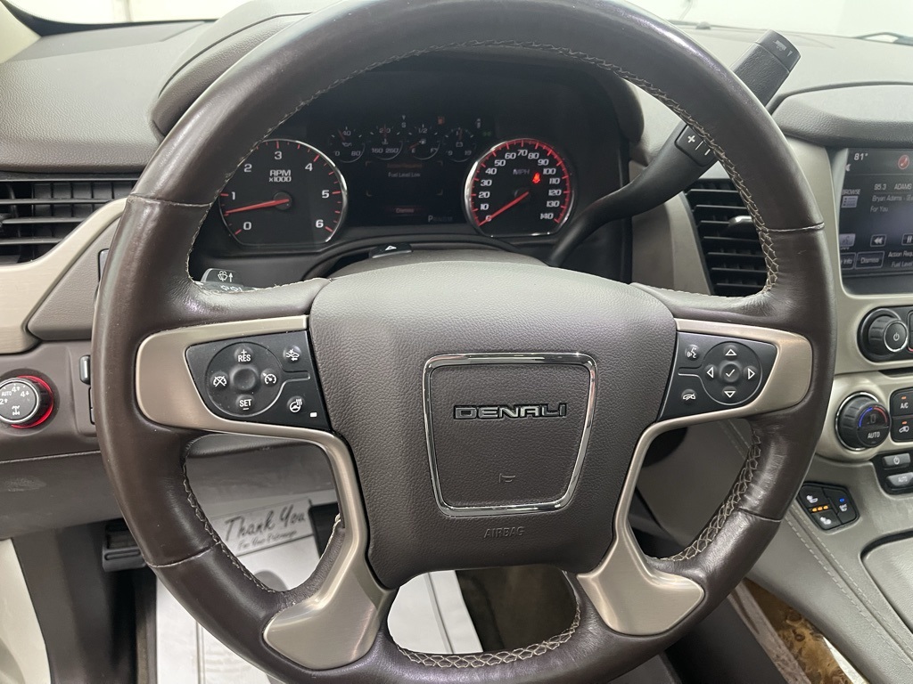 2015 Gmc Yukon Denali photo 2