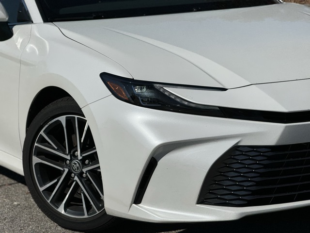2025 Toyota Camry XLE photo 2