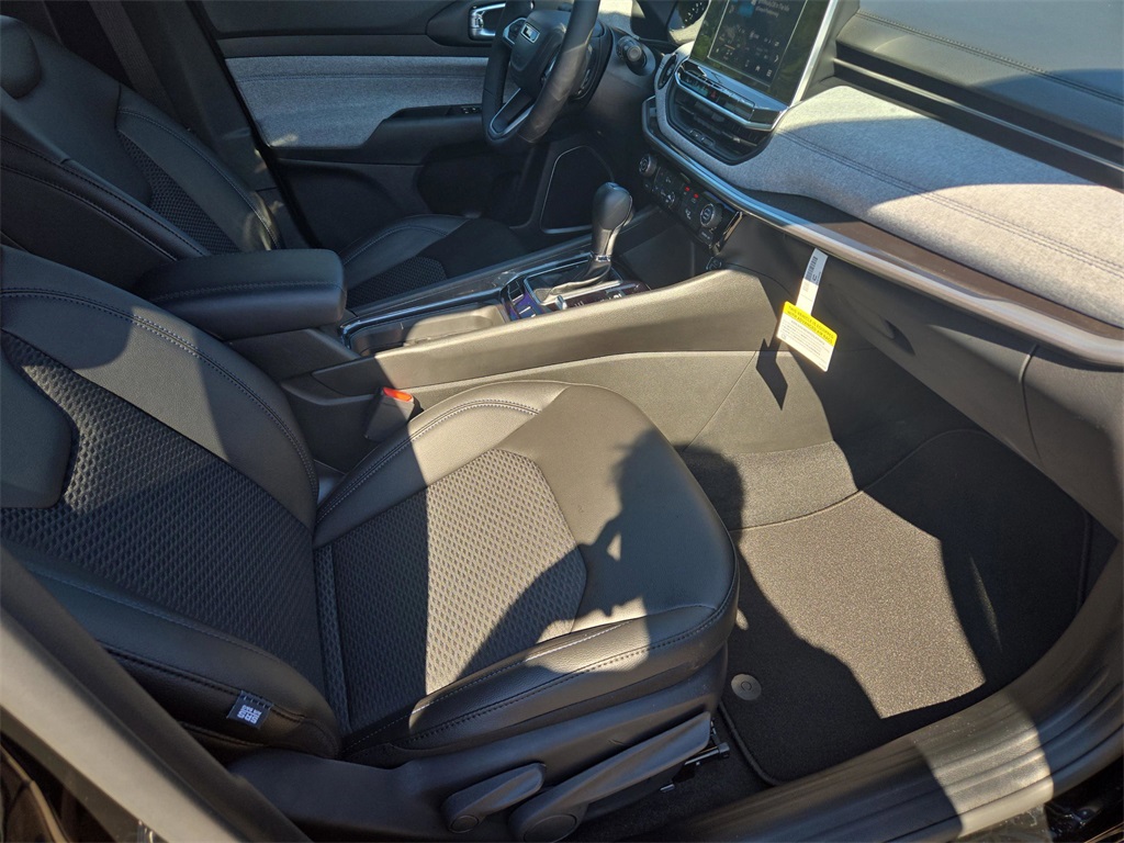 2025 Jeep Compass Latitude photo 27