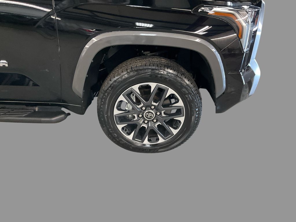 2022 Toyota Tundra Limited photo 23