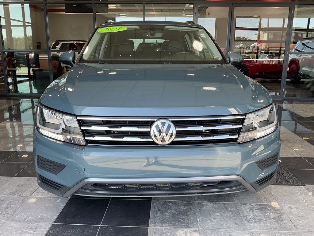 Used 2021 Volkswagen Tiguan SE with VIN 3VV3B7AX3MM028777 for sale in Kansas City