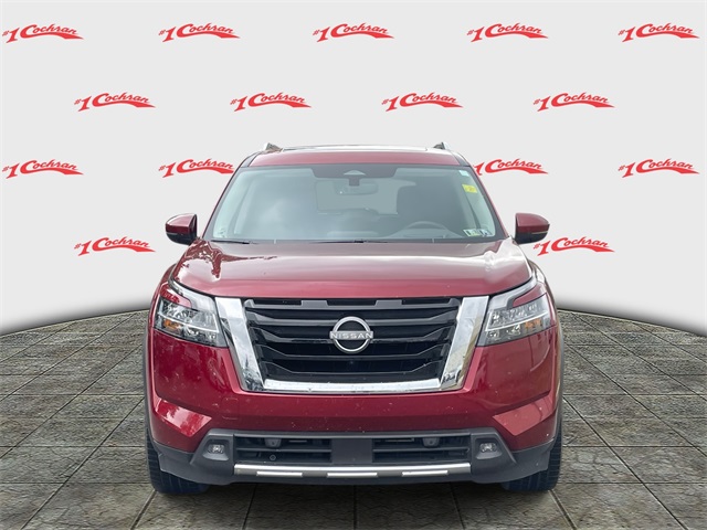2023 Nissan Pathfinder Platinum photo 8