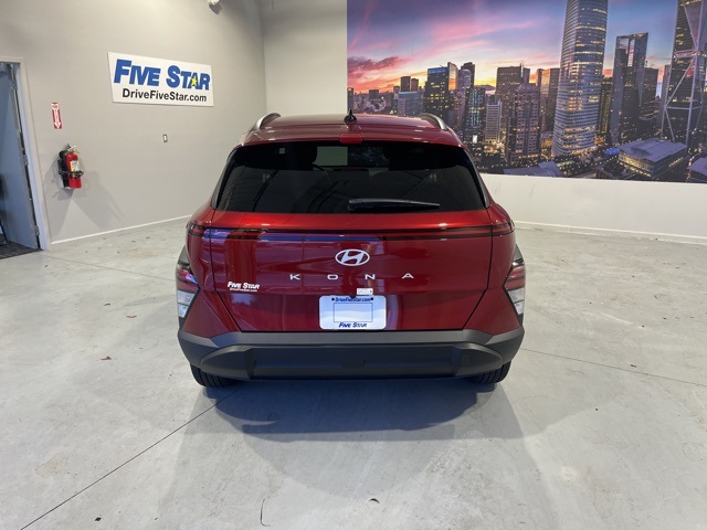 2025 Hyundai Kona SEL photo 14