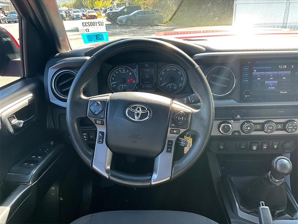 2019 Toyota Tacoma TRD Sport photo 17