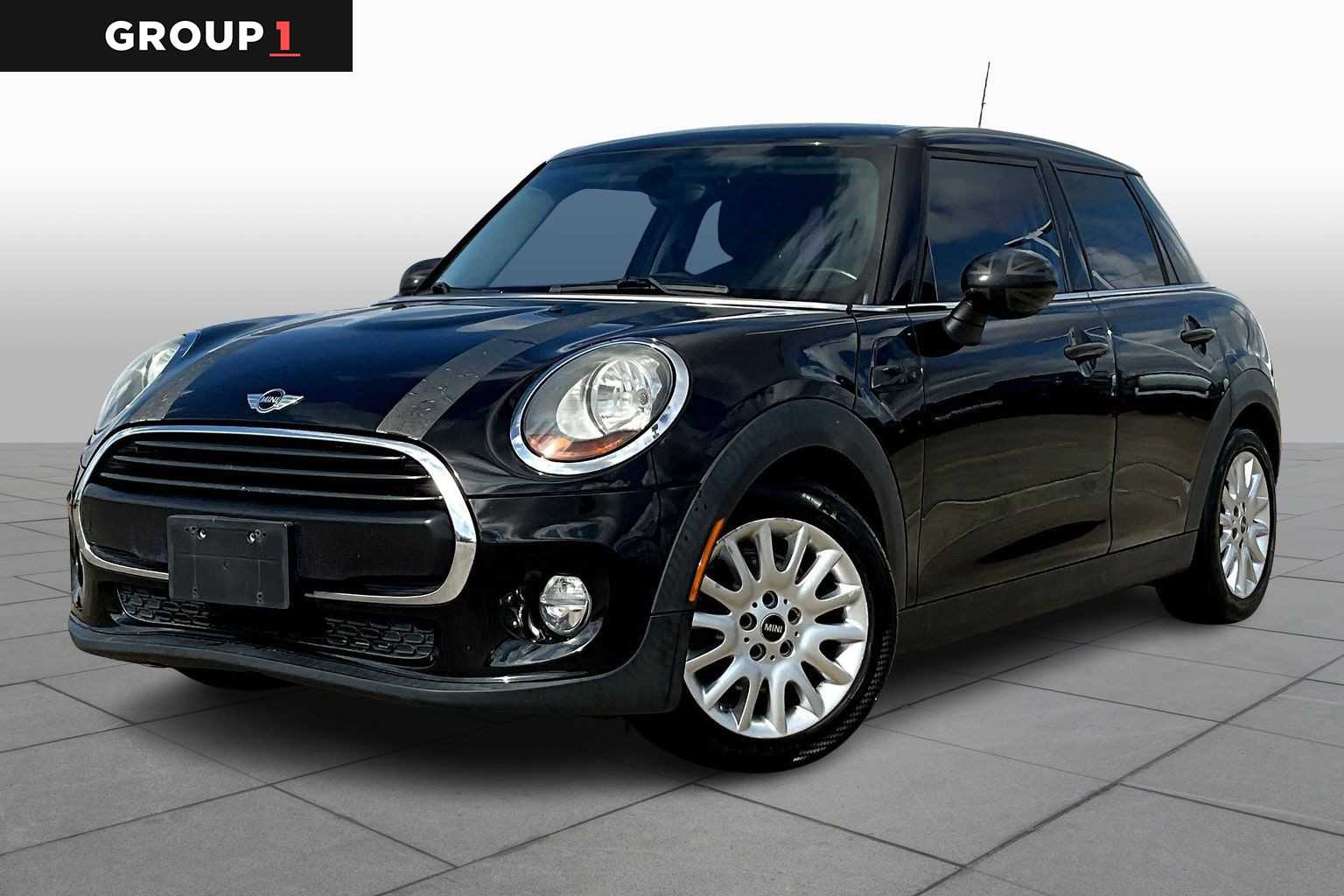 2015 MINI Cooper Base