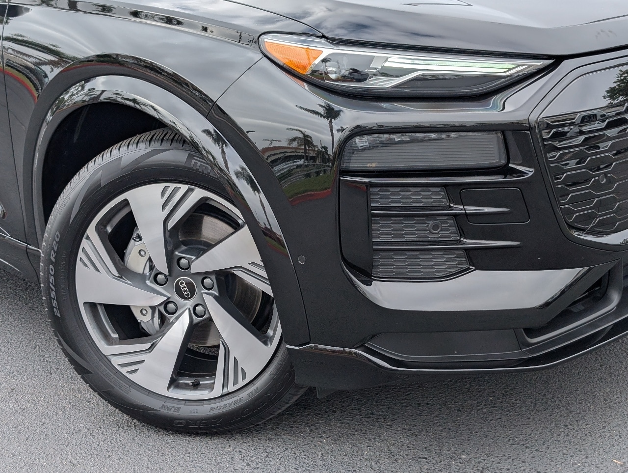 Used 2025 Audi Q6 e-tron Premium with VIN WA114BGF0SA039208 for sale in Carlsbad, CA