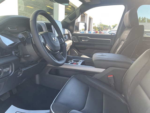 2026 Ram 1500 Laramie photo 12