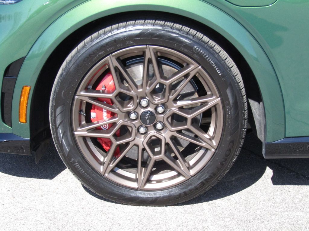 2024 Ford Mustang Mach-E GT photo 4