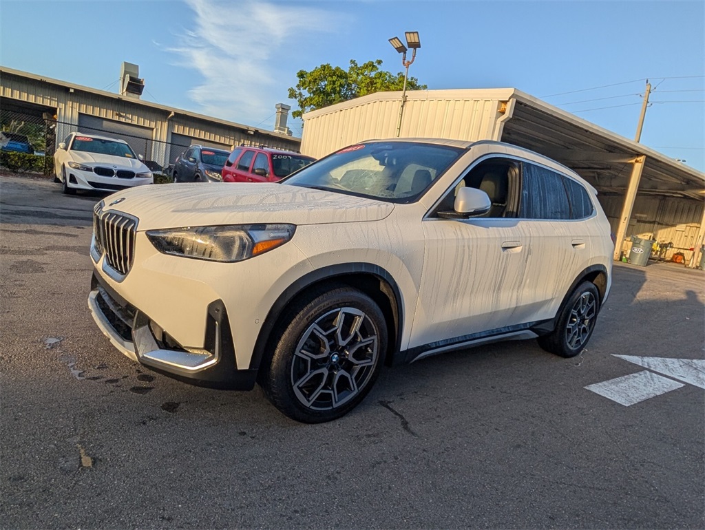 2023 Bmw X1 XDrive28i photo 4