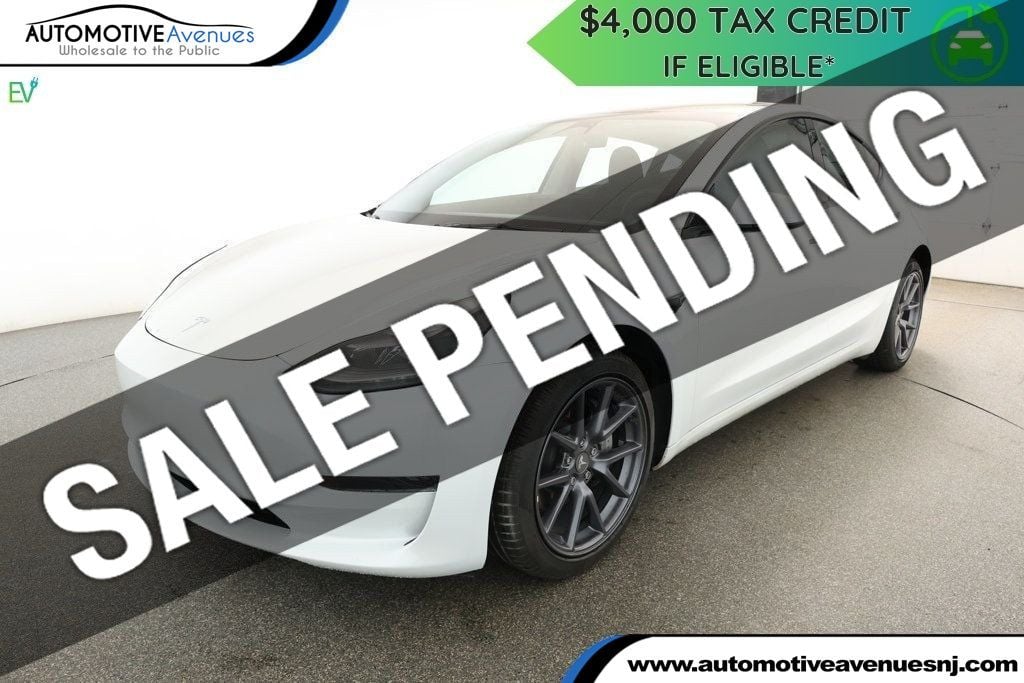 2023 Tesla Model 3 Base's photo