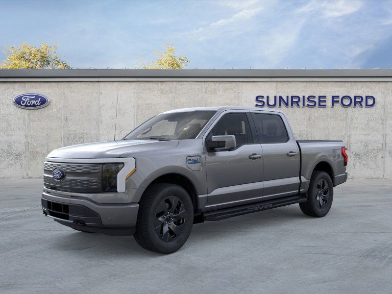 2025 Ford F-150 Lightning Lariat's photo