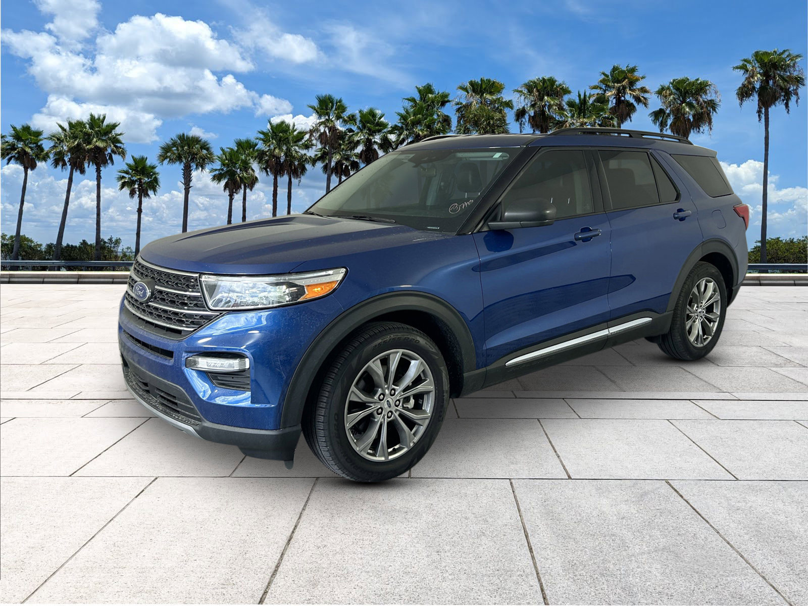 2022 Ford Explorer XLT photo 4