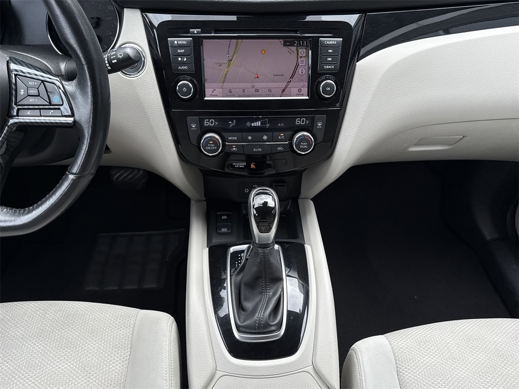 2019 Nissan Rogue Sport SV photo 19