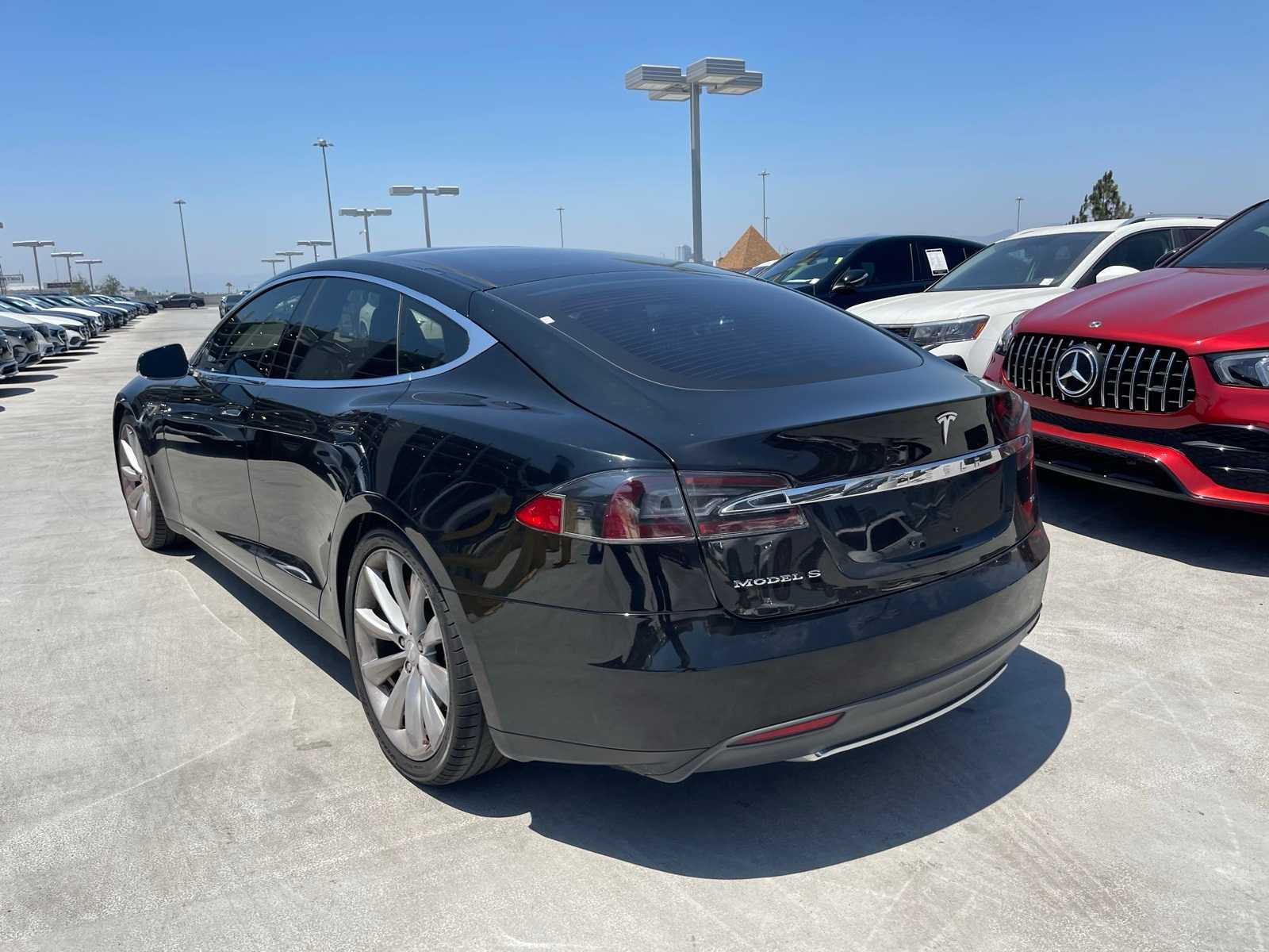 Used 2013 Tesla Model S S with VIN 5YJSA1DN7DFP12210 for sale in Los Angeles, CA