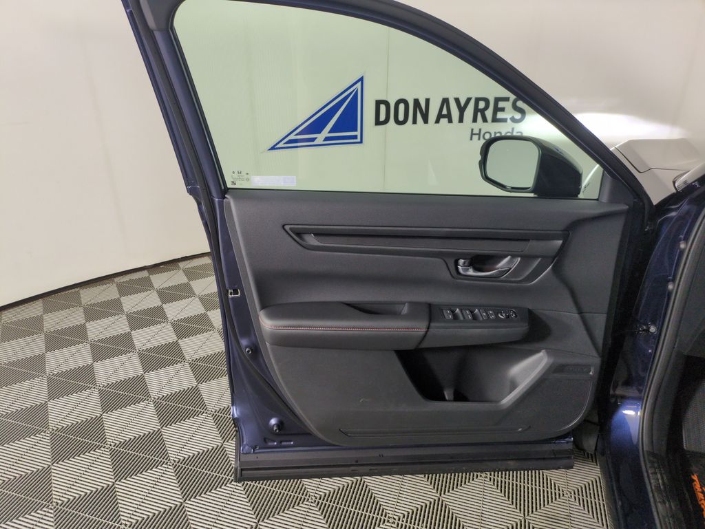 2026 Honda CR-V Hybrid photo 8