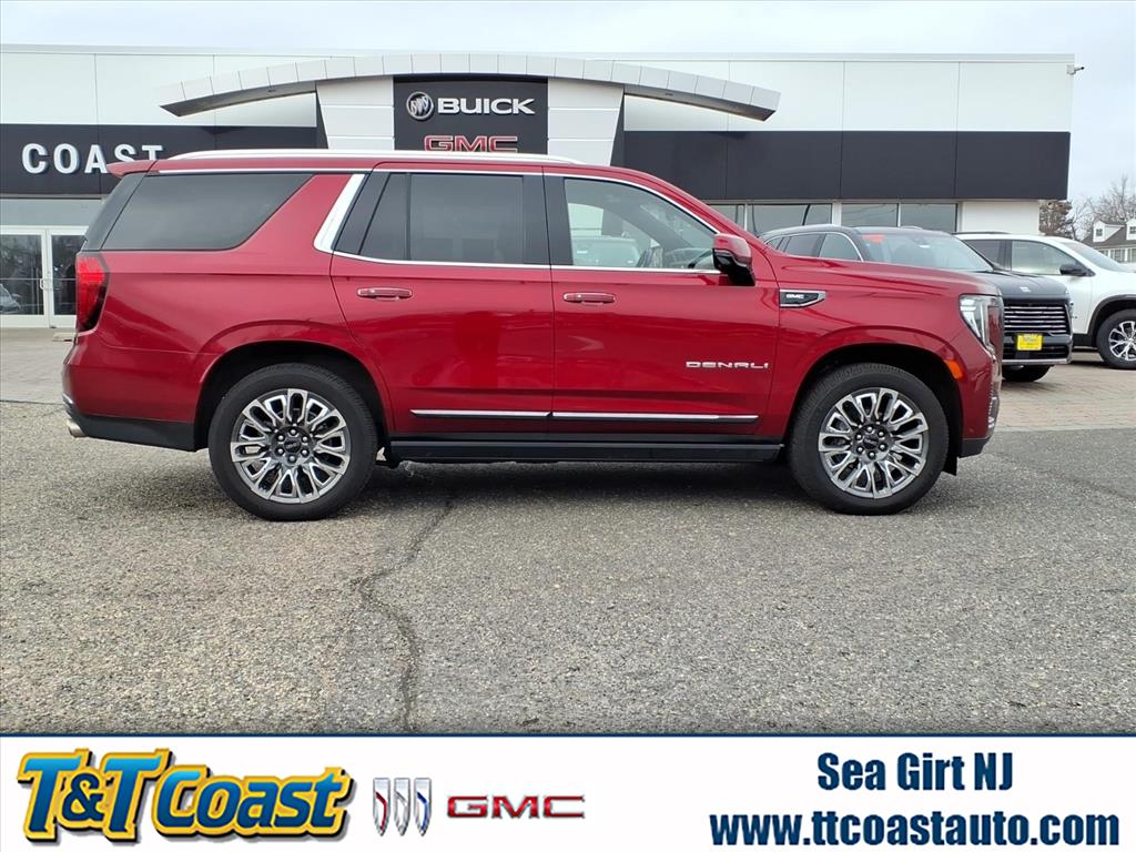 2023 GMC Yukon Denali Ultimate's photo
