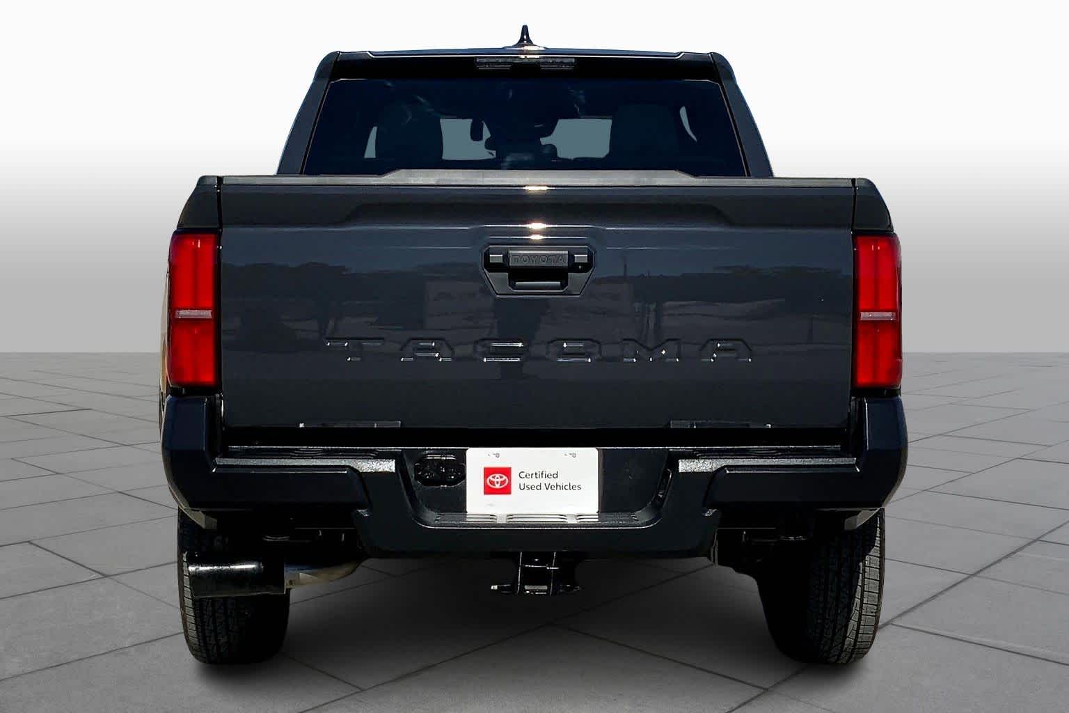 2025 Toyota Tacoma SR photo 4