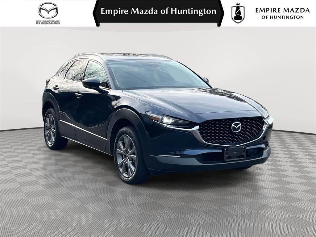 2025 Mazda CX-30 Premium's photo