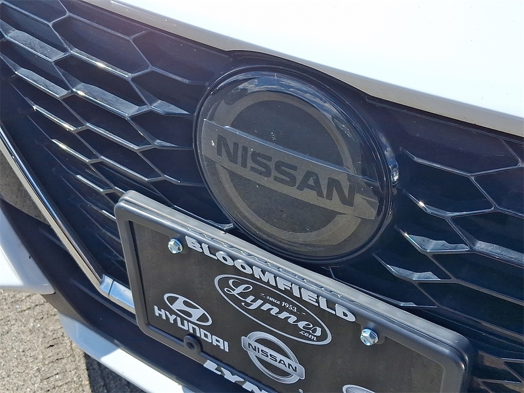 2021 Nissan Sentra SV photo 5