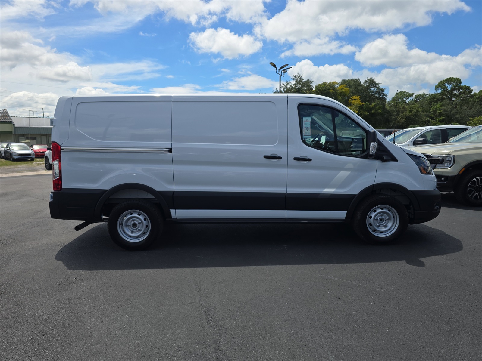2025 Ford Transit Cargo Van photo 3