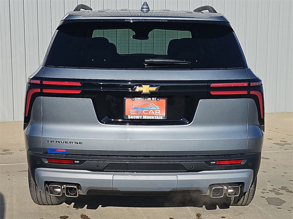 2026 Chevrolet Traverse photo 13