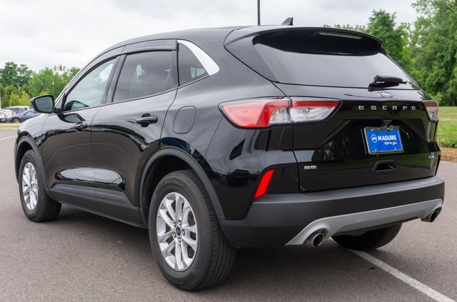 2021 Ford Escape SE photo 4