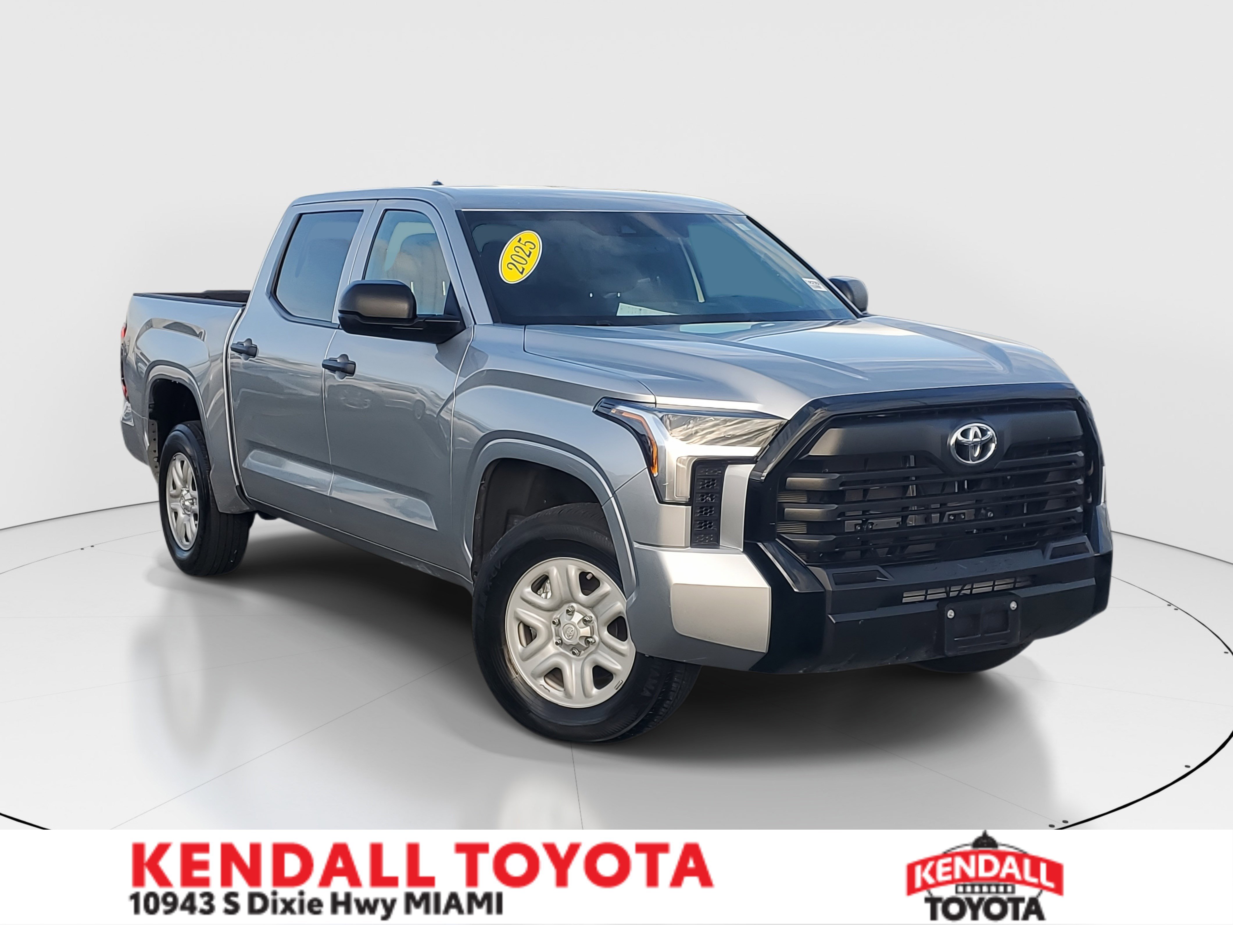 2025 Toyota Tundra SR's photo