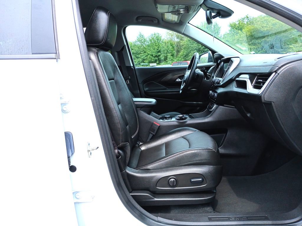 2024 Gmc Terrain SLT photo 26