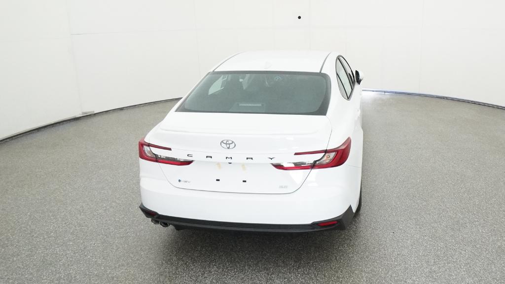2026 Toyota Camry SE photo 14