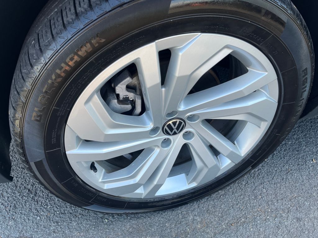 2021 Volkswagen Atlas V6 SE Technology photo 2