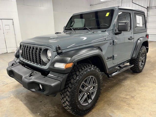 2025 Jeep Wrangler Sport photo 3