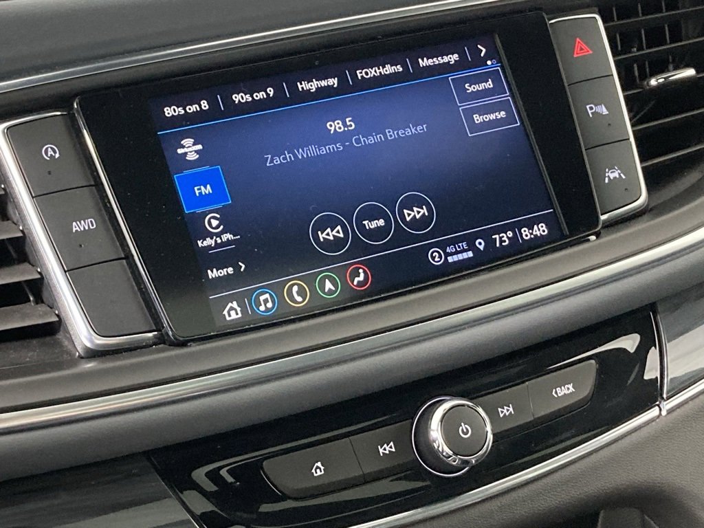 2023 Buick Enclave Essence photo 3