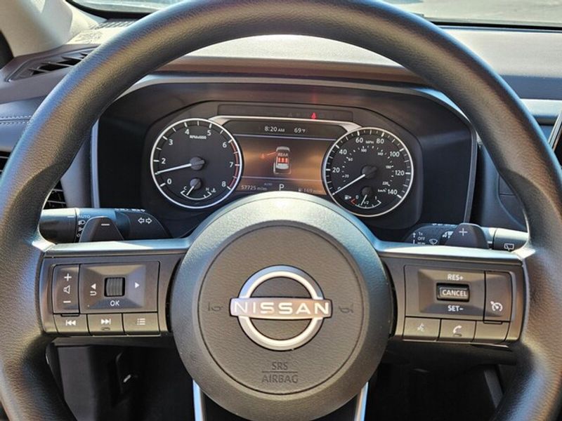 2023 Nissan Rogue S photo 21