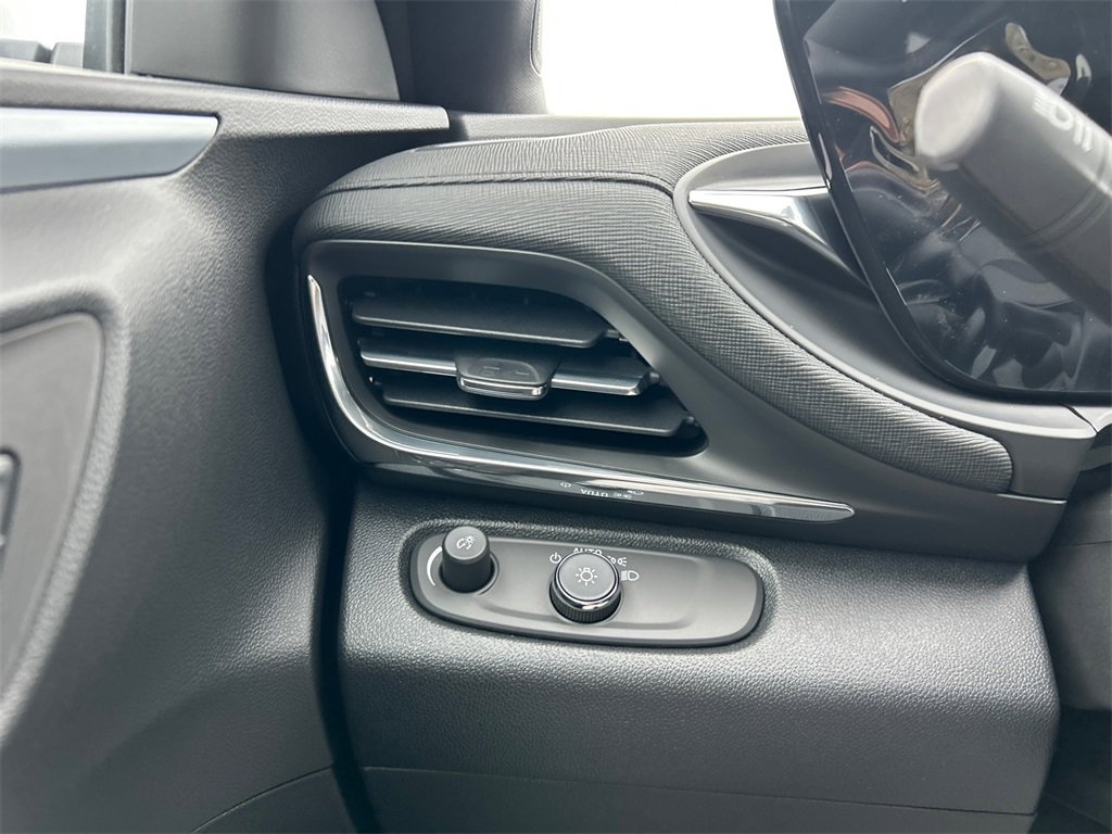 2026 BUICK ENVISTA - Image 16