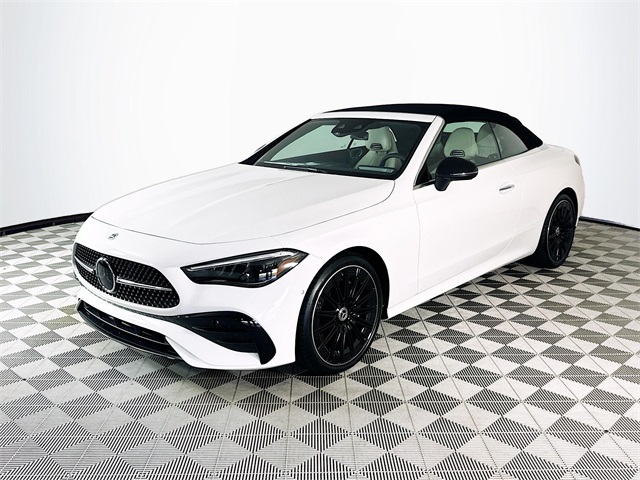 2026 Mercedes Benz CLE 300 4MATIC Cabriolet photo 2