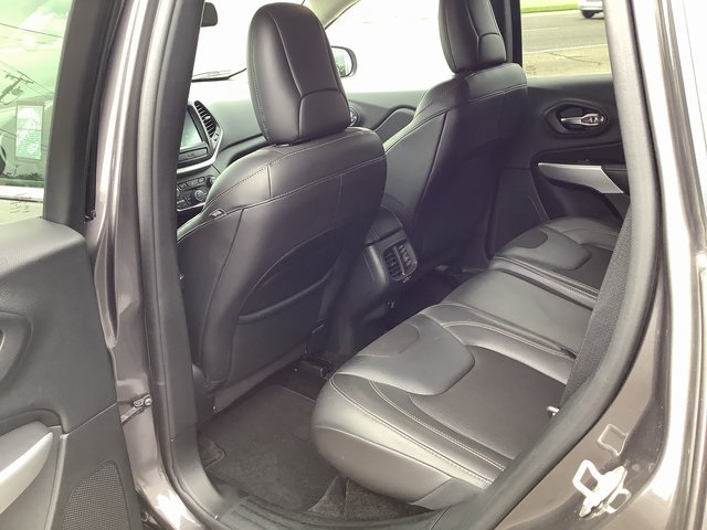 2018 Jeep Cherokee Latitude photo 19