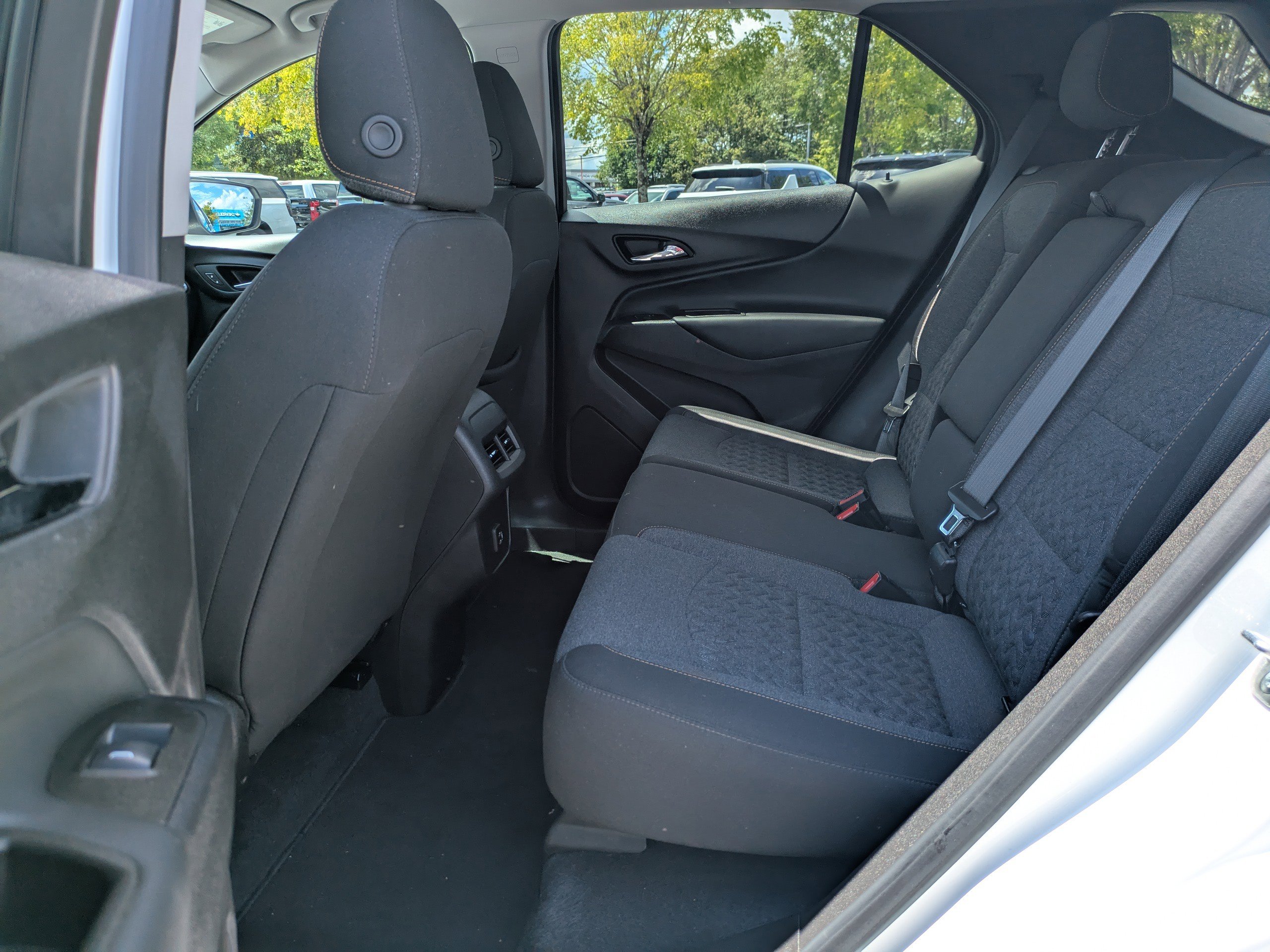2024 Chevrolet Equinox LT photo 14