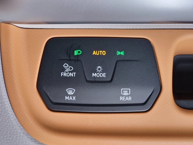 2025 Volkswagen ID. Buzz photo 48