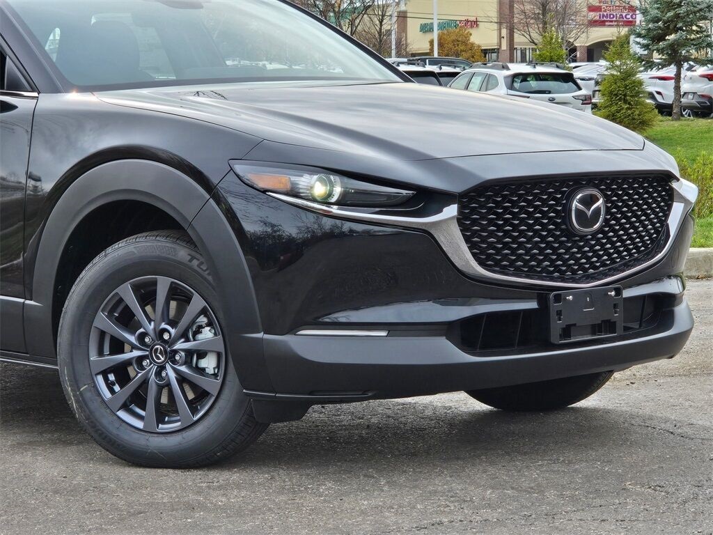2025 Mazda CX-30 2.5 S Preferred photo 2