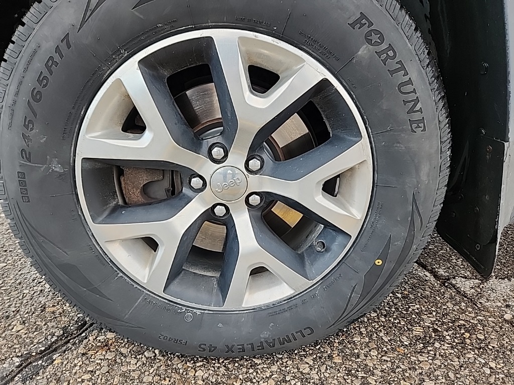 2014 Jeep Cherokee Trailhawk photo 4