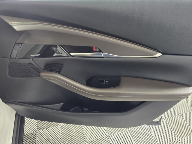 2024 Mazda CX-30 2.5 S Premium photo 4