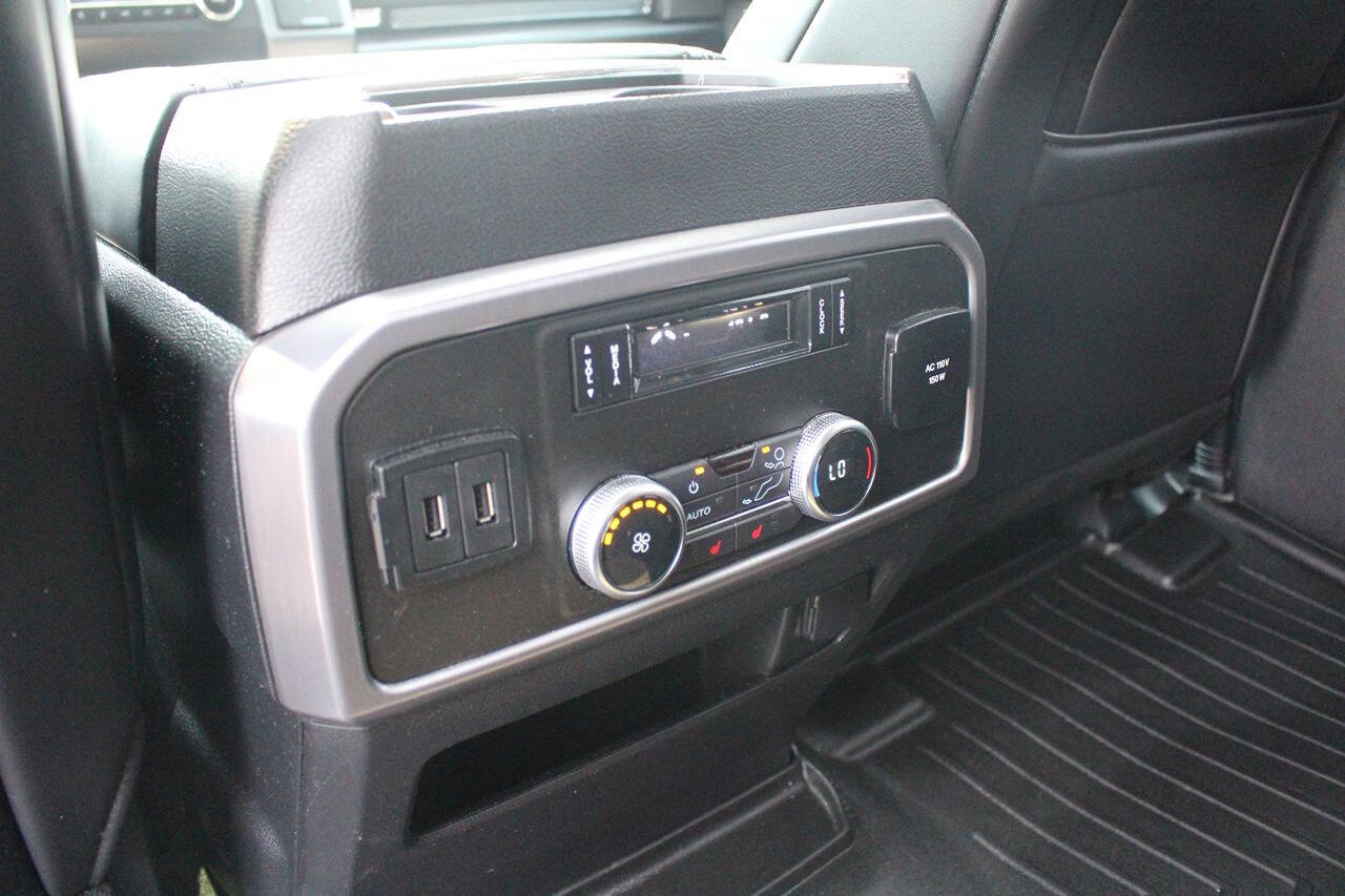 2020 Ford Expedition Platinum photo 17