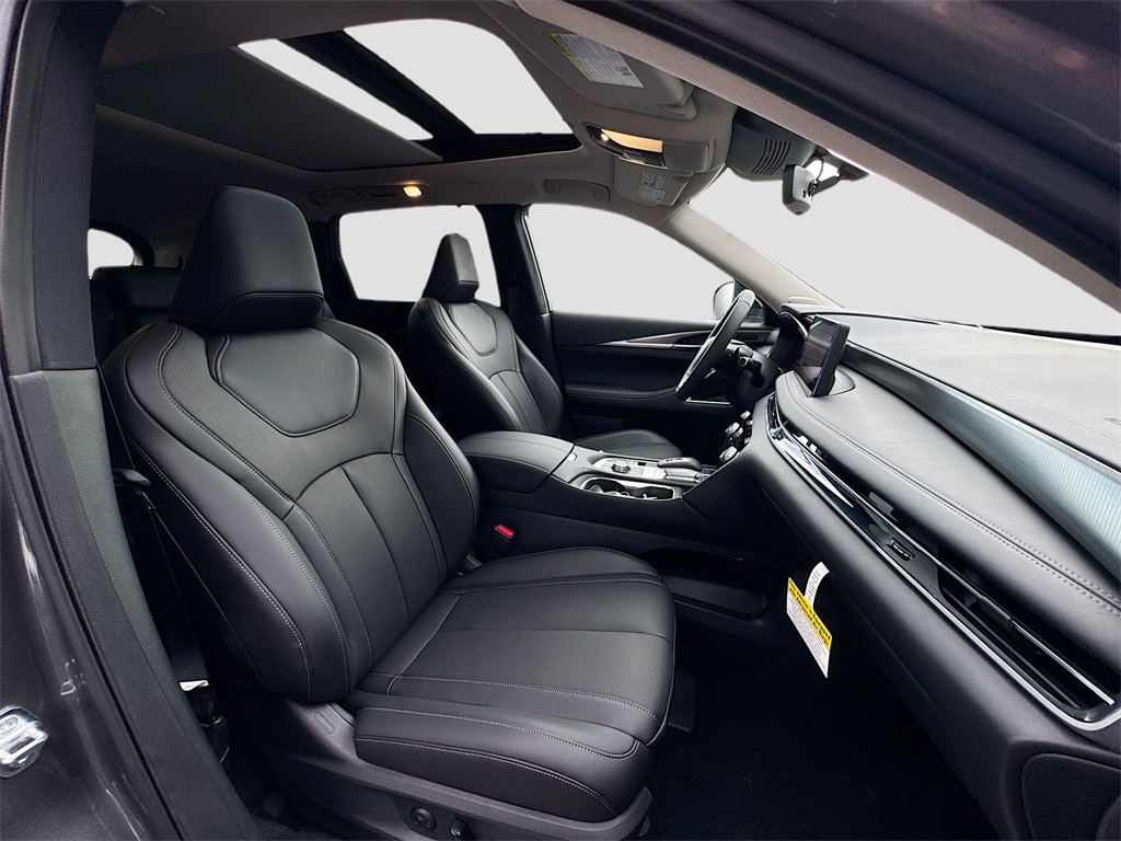 2026 Infiniti QX60 Luxe photo 32