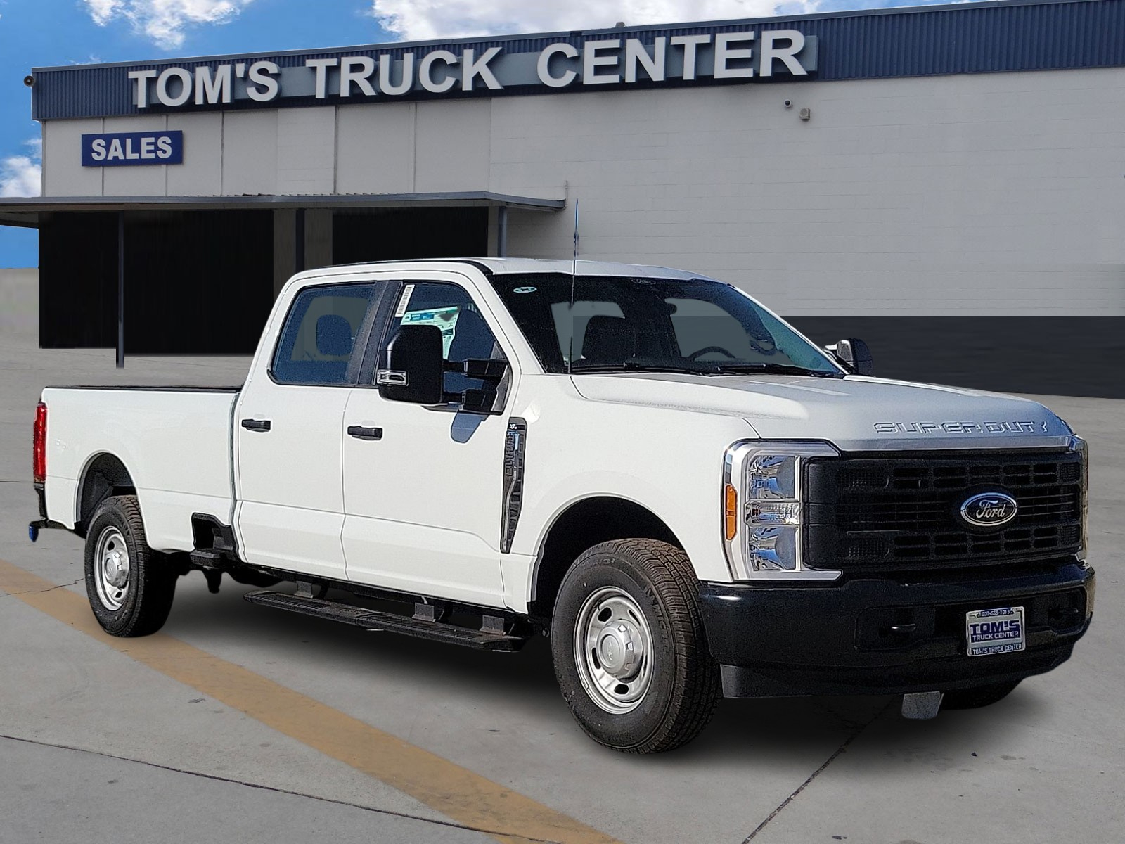 2025 Ford F-250 Super Duty XL's photo