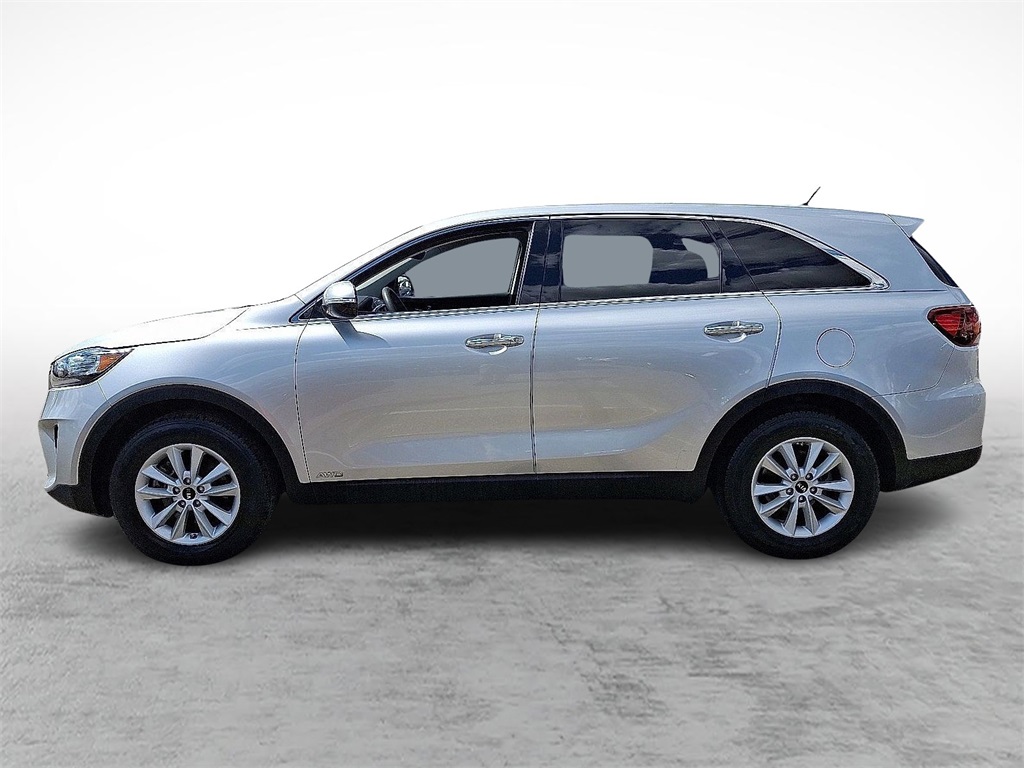 2020 Kia Sorento LX photo 6
