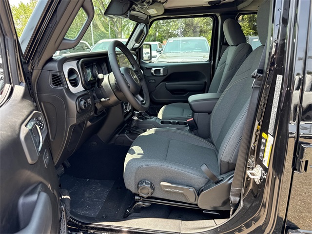 2025 Jeep Wrangler Sport S photo 2