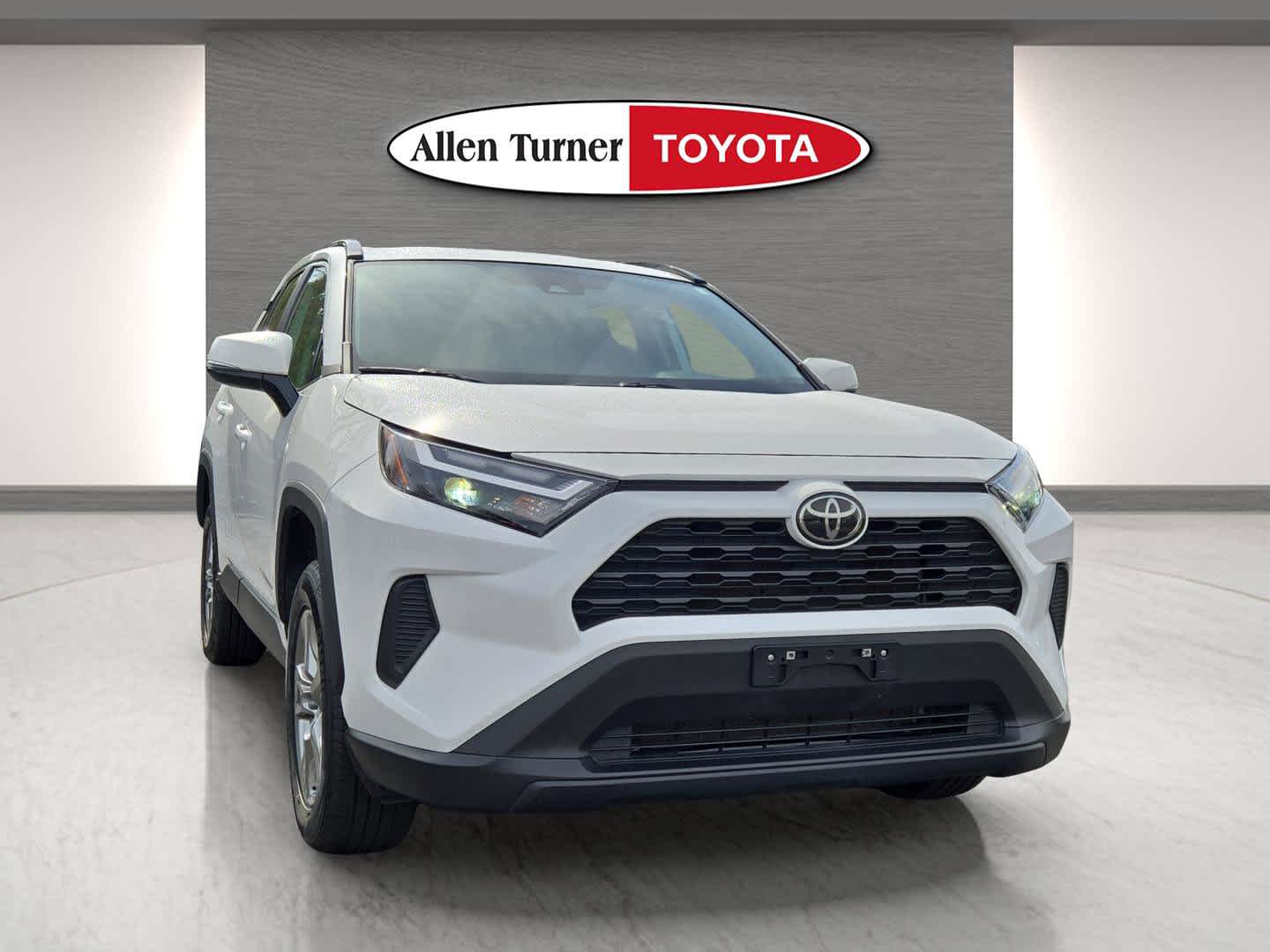 Used 2024 Toyota RAV4 XLE with VIN 2T3W1RFV3RC267528 for sale in Northfield, Minnesota